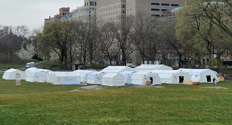 Emergency hospital opens in New York's Central Park