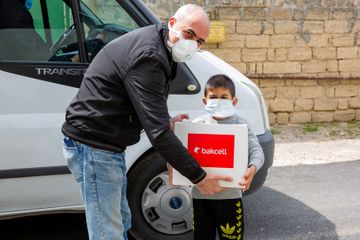 Bakcell supports low-income families in Bina settlement
