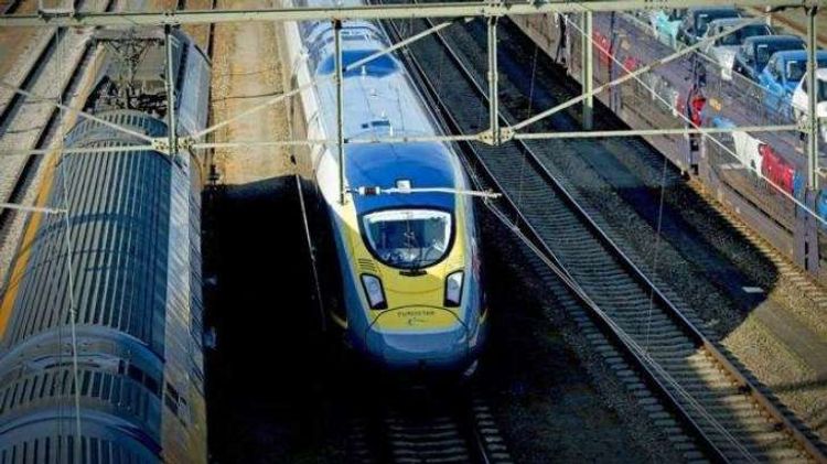 Eurostar passengers required to wear facial masks starting from 4 May