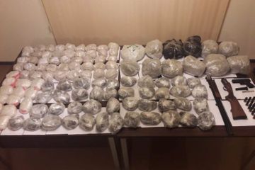 Azerbaijani border guards prevent smuggling of 115 kg of narcotic drugs and fire arms to country