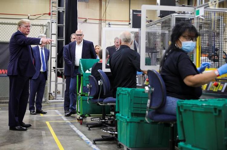 Trump tours new face-mask factory in Arizona but does not wear one - VIDEO