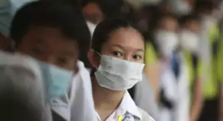 Students living in China's COVID-19 epicenter return to school