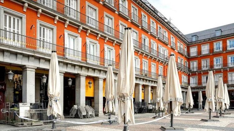 Spain's COVID-19 death toll rises by 213