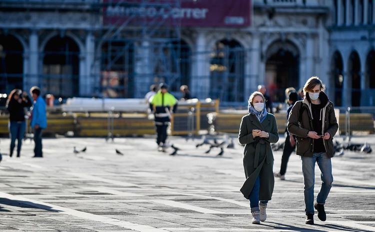 Italy's daily coronavirus death toll falls, new cases broadly stable