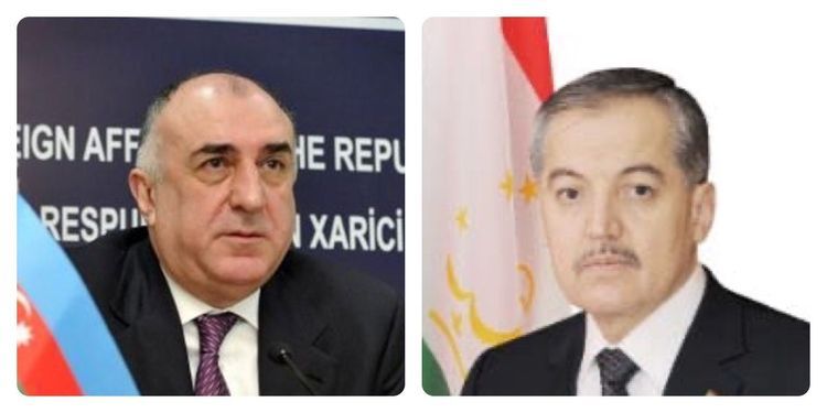 Azerbaijani FM holds phone conversation with FM of Tajikistan