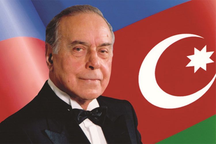 President Ilham Aliyev shares a video on occasion of birthday of Heydar Aliyev - VIDEO