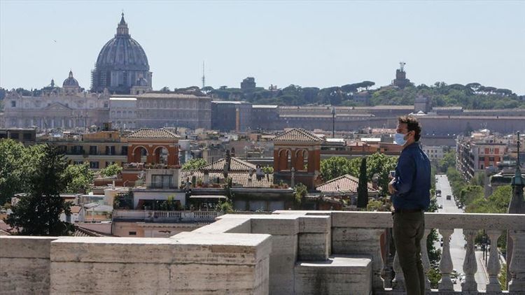Italy reports 194 new deaths, recoveries cross 100,000 mark