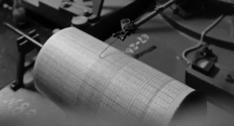 Magnitude 5.6 earthquake hits Indonesia's East
