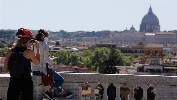 Italy reports 179 new deaths, aid package postponed