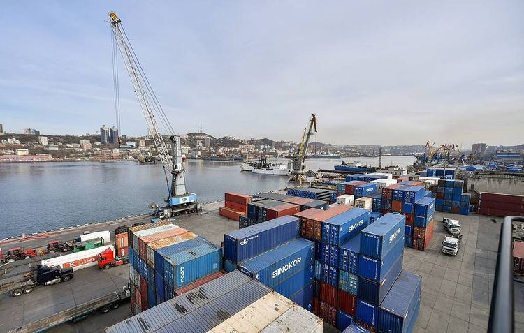 Global trade volume may plummet by one third this year, says Lavrov