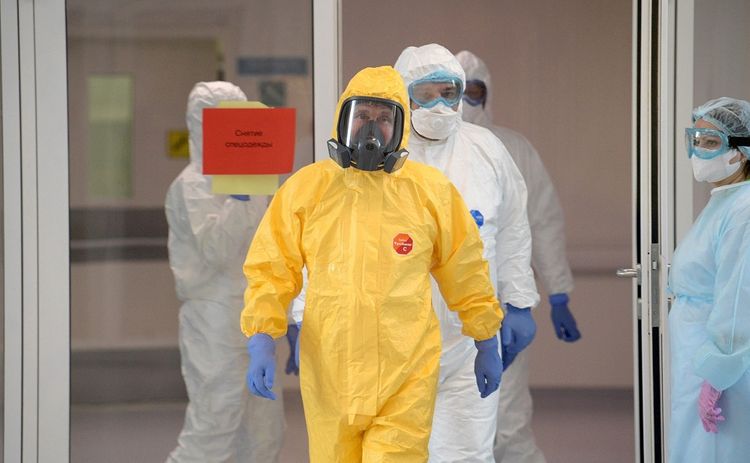 Vaccination against coronavirus in Russia may follow military scenario, scientist says