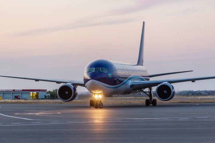 AZAL performed a charter flight from Kiev to Baku bringing 197 citizens back to Azerbaijan