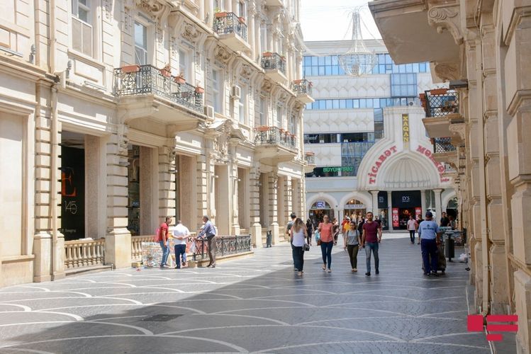 Azerbaijan reviews imposing restrictions on holidays and weekends amid pandemic