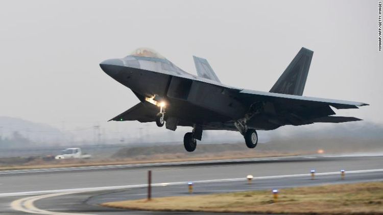 US F-22 jet crashes in Florida