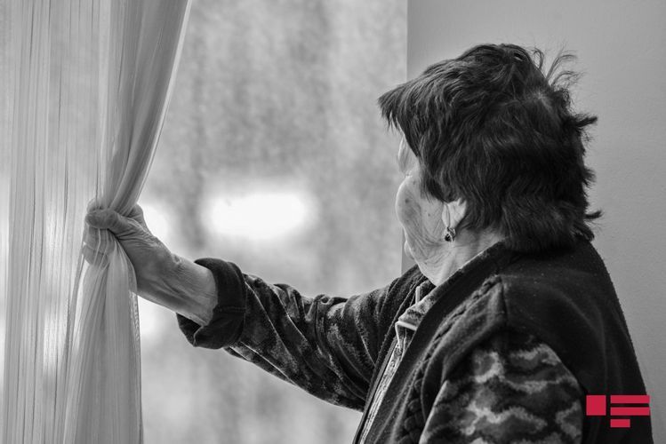 Azerbaijan lifts ban on people aged above 65 leaving their homes
