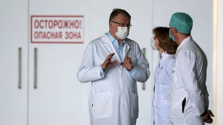 Russia's COVID-19 cases climb by 9,263 to near 300K