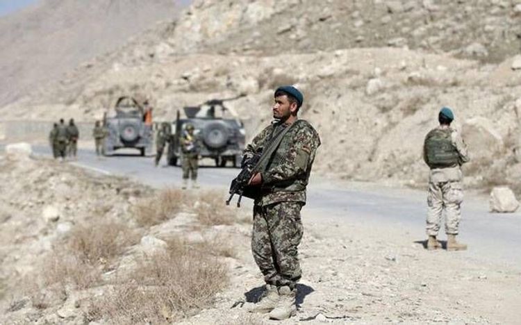 Terrorists kill 7 soldiers in Pakistan