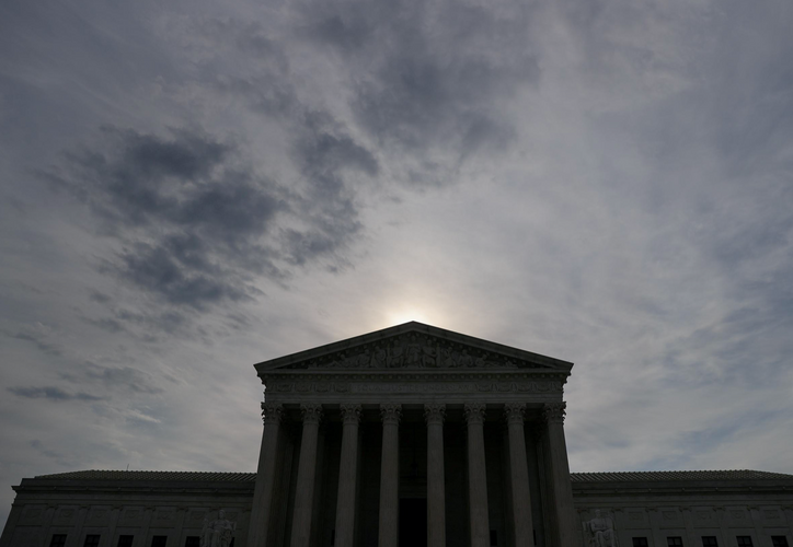 U.S. Supreme Court blocks disclosure of Russia report material