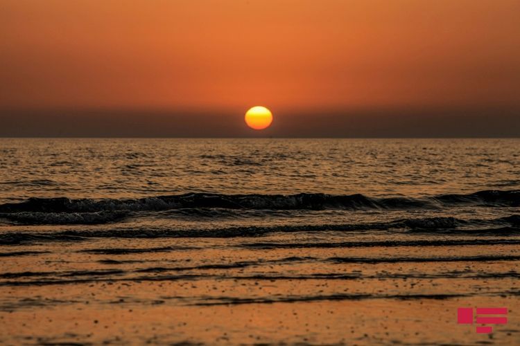 Russian citizen encountered drowning risk while surfing on Caspian Sea rescued