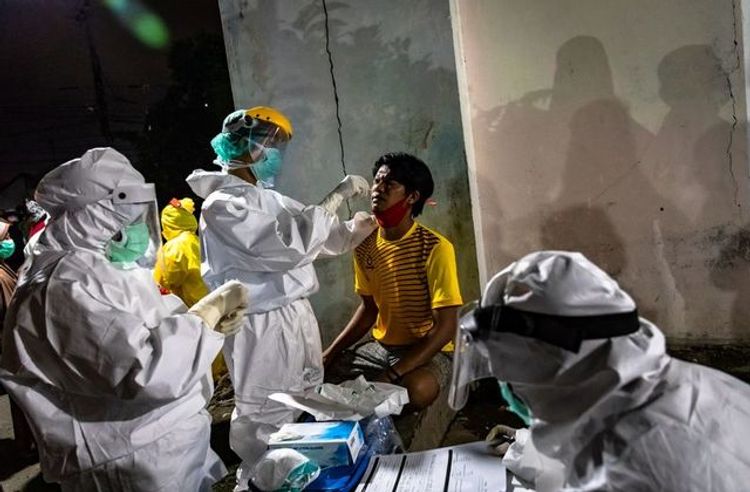Indonesia reports 949 coronavirus new cases, 25 new deaths