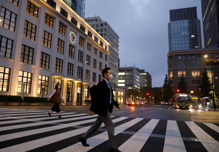 Japan looking to end Tokyo's state of emergency, eyes fresh $930 billion stimulus
