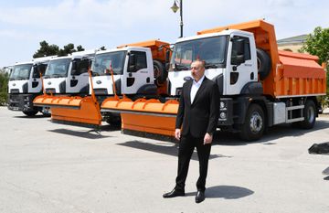 President Ilham Aliyev viewed transport vehicles and special machinery allocated to Shamakhi district