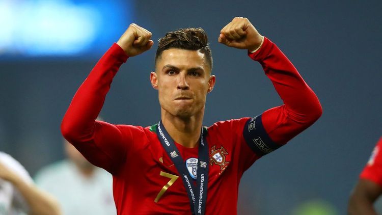  Cristiano Ronaldo: "I’m the best player in history, I don’t see anyone better than me"