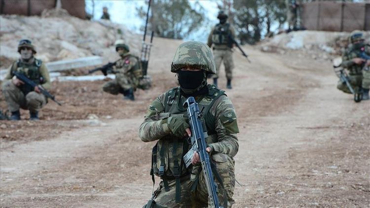 Roadside bomb reportedly explodes on Syria's M4 highway in Idlib, leaving casualties