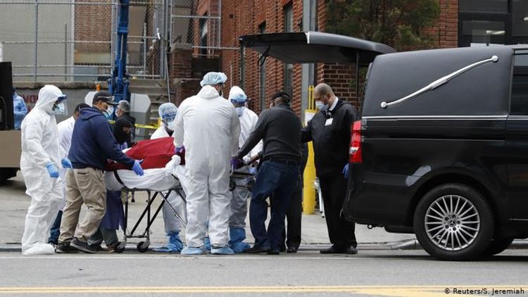UK announces preliminary daily Covid-19 death toll 