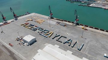 The Port of Baku held an original action dedicated to the Republic Day