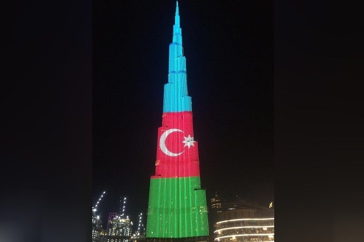 The Azerbaijani flag has been projected on the world's tallest building
