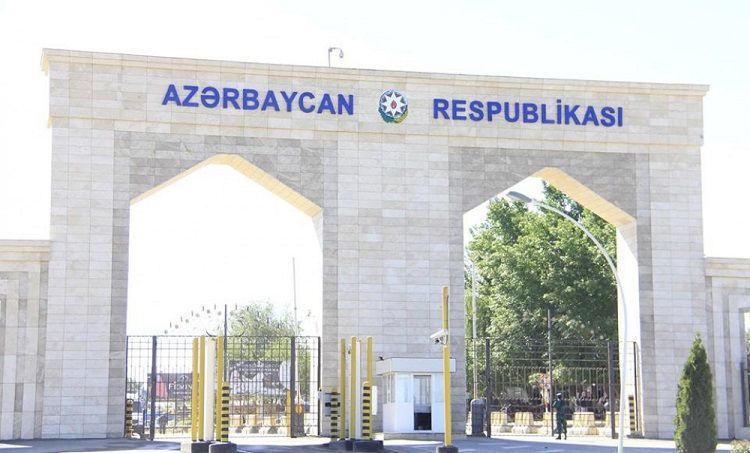 Queue of trucks emerges on Azerbaijan-Russia border