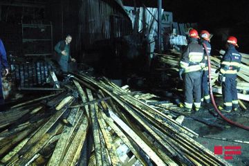 Fire at wood materials market in Baku extinguished - UPDATED - PHOTO