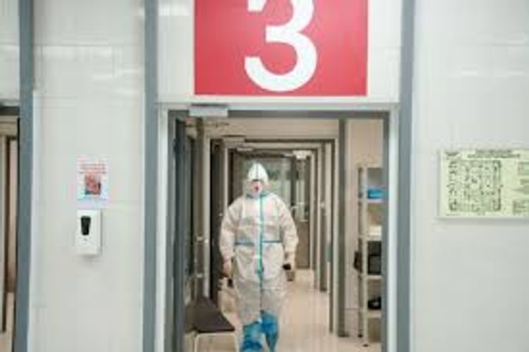 Russia's new coronavirus cases hit record high of 18,665