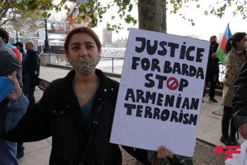 Victims of Ganja and Barda terror commemorated in front of London Eye - PHOTO