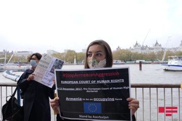 Victims of Ganja and Barda terror commemorated in front of London Eye - PHOTO
