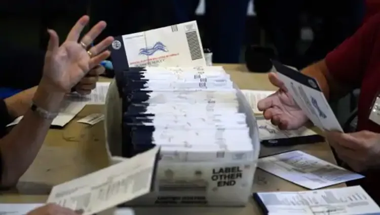 Donald Trump seeks to stop the counting of votes