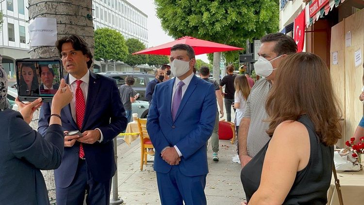 Azerbaijan’s Consul General in Los Angeles and Azerbaijani community condemn hate crime against Turkish restaurant