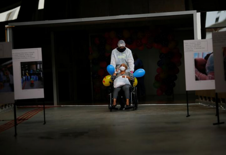 Brazil's COVID-19 deaths pass 162,000, with 5.6 million cases: ministry