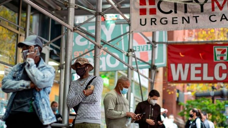 New York imposes measures in 'last chance' against new wave