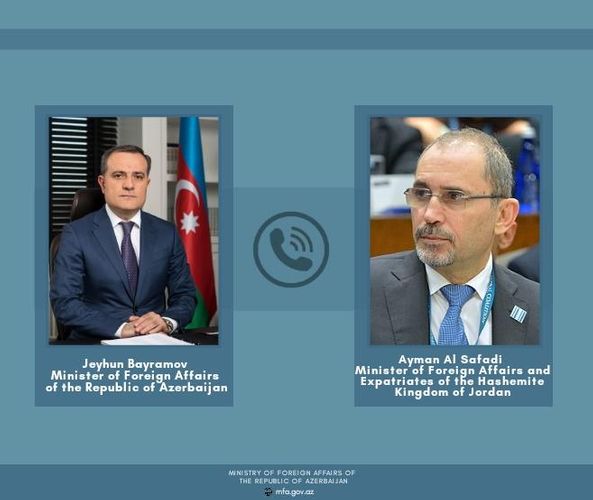 Azerbaijani FM holds phone conversation with his Jordanian counterpart