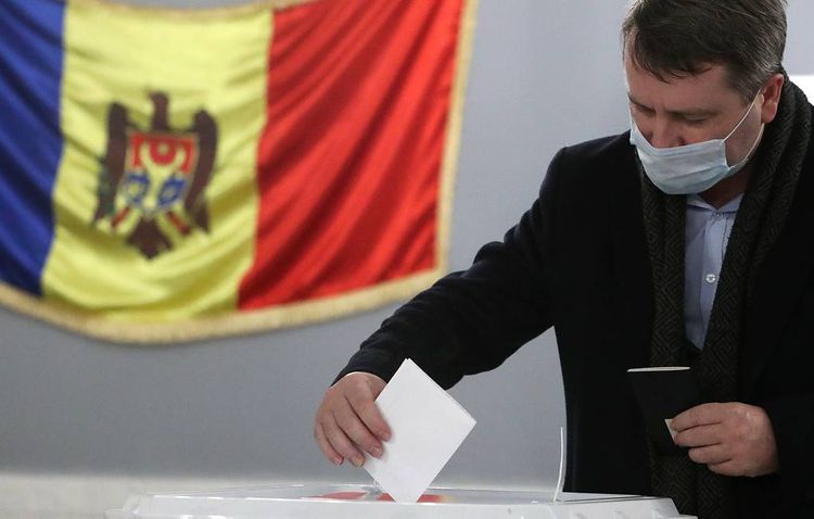Second tour of presidential elections to take place in Moldova