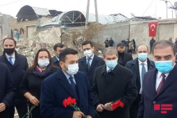 OIC Youth Forum representatives visit missile hit area in Ganja by Armenia