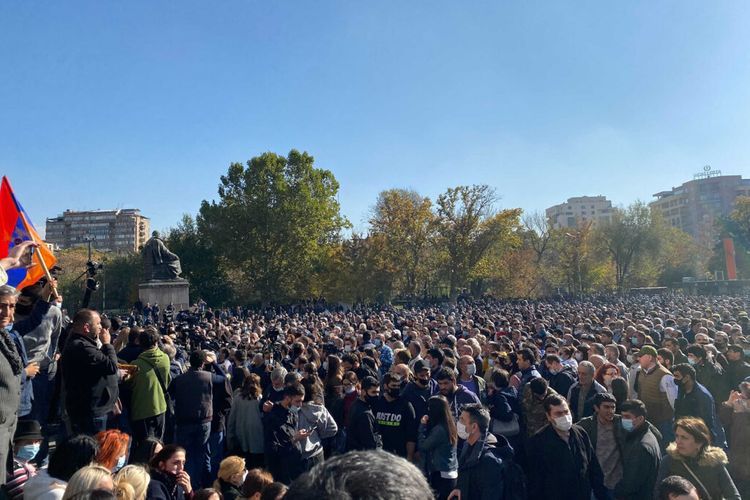 Protestors demanding resignation of Pashinyan closed central streets in Yerevan