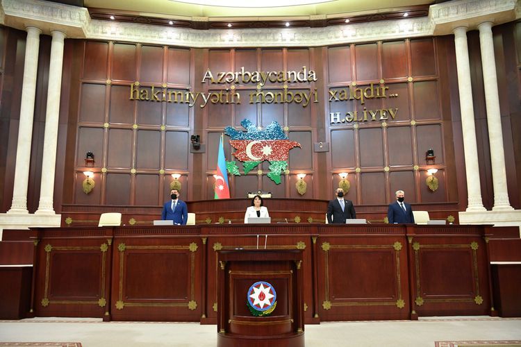 Meeting of Azerbaijani Parliament kicks off