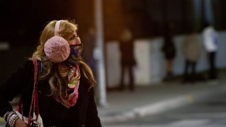Californian Covid curfew to begin as cases surge