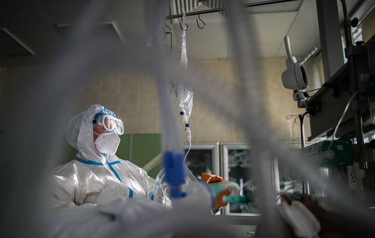 Coronavirus may cause thromboses, expert says