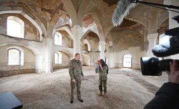 Azerbaijani President presents the Holy Quran brought from Mecca to the Agdam mosque