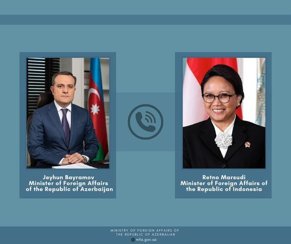 Azerbaijani and Indonesian FMs hold phone conversation