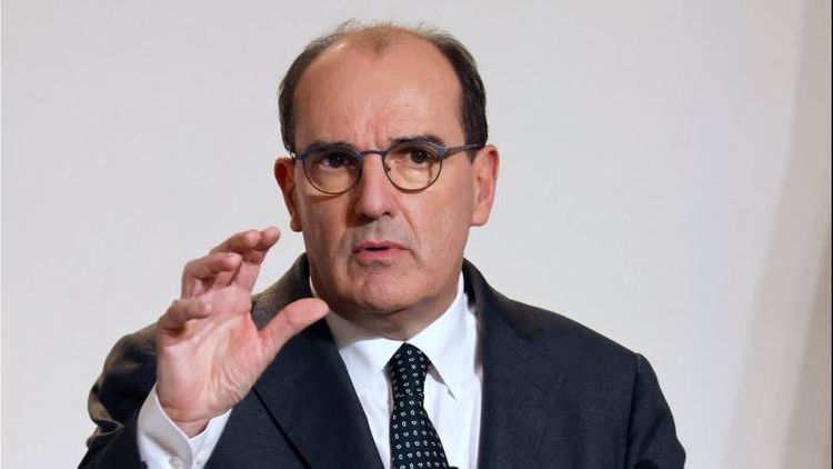 France could lift curfew at end of January 